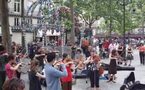 Musiciens devant la Comédie française