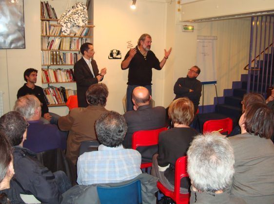 L'animateur de La Moquette a accepté une soirée de débat sur le plan 1000 caméras à Paris