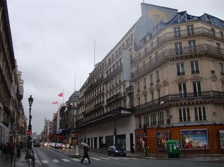 La Samaritaine côté nord, rue de Rivoli