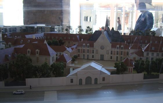(c) TdP : La maquette du futur site