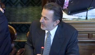 (c) Conseil de Paris du 11 mai - Jean-François Legaret répond à Colombe Brossel