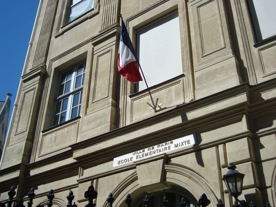 (c) Mariam Slimani - Ecole dans le 1er arrondissement