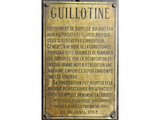 La guillotine - Crédits : Etude Delorme - Collin du Bocage.