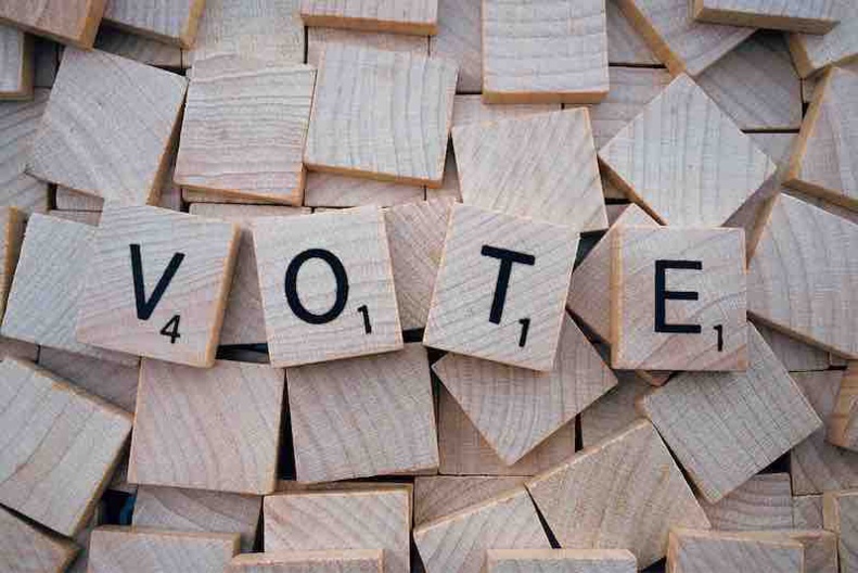 Au jeu du Scrabble, combien rapporte le mot "Vote" ?
