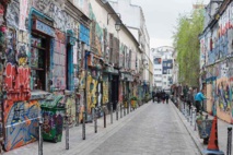 Quasiment en face de la rue Jules Romains dans le 19e arrondissement : la rue Denoyez dans le 20e arrondissement © Myrabella / Wikimedia Commons / CC BY-SA 4.0