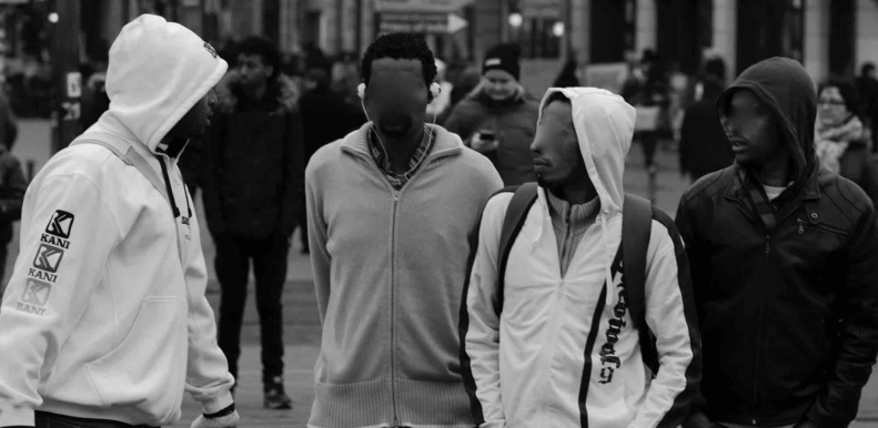 Personnes dans la rue © DR Personnes dans la rue © DR