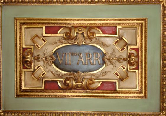 Détail du plafond de la salle des mariages.