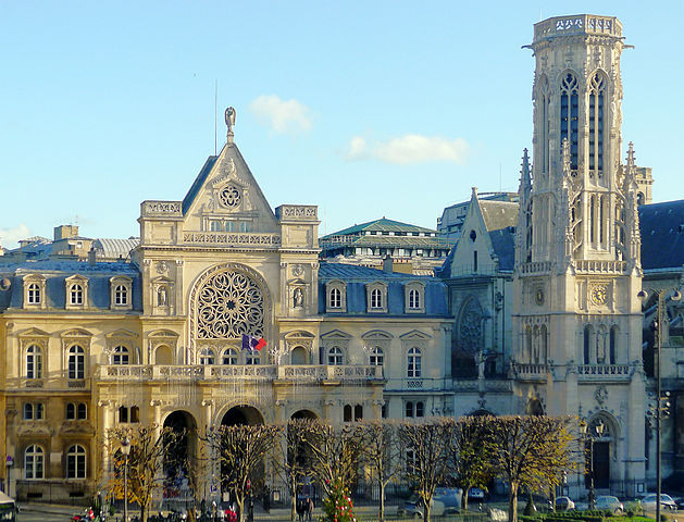 Mairie du 1er arrondissement - Paris © Mbzt sous licence creative commons.