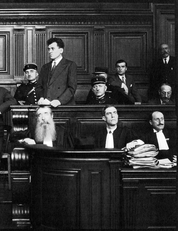 Gorguloff à son procès en 1932 Par Agence de presse Meurisse commons.wikimedia.org, BNF Gallica,  Domaine public - commons.wikimedia.org