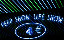 Chaud le peep-show