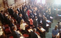 Le conseil de Paris paralysé faute de siège pour l'UDI-Modem au STIF
